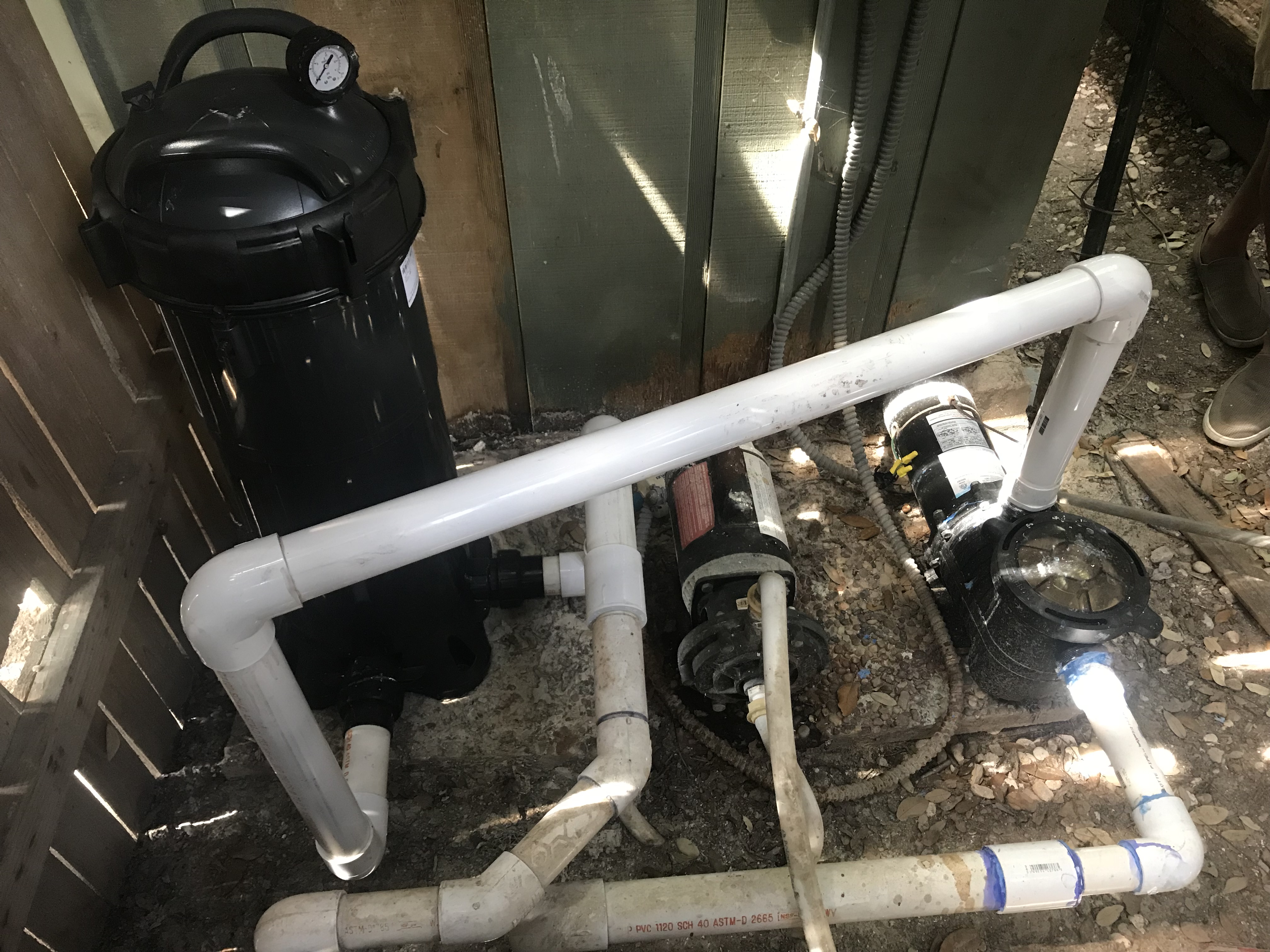 NEW PUMP BY CODY POOLS CONTACTOR BRANDON AND NEW FILTER BY CONTARCTOR LESLIES POOOLS PHOTO JULY 27 2018